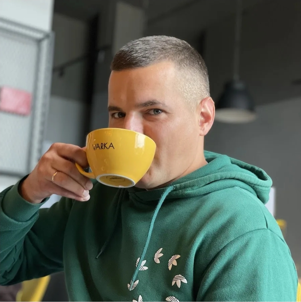 Никита Нестеров: как личный бренд и провокации сделали Varka самой обсуждаемой кофейней Беларуси 